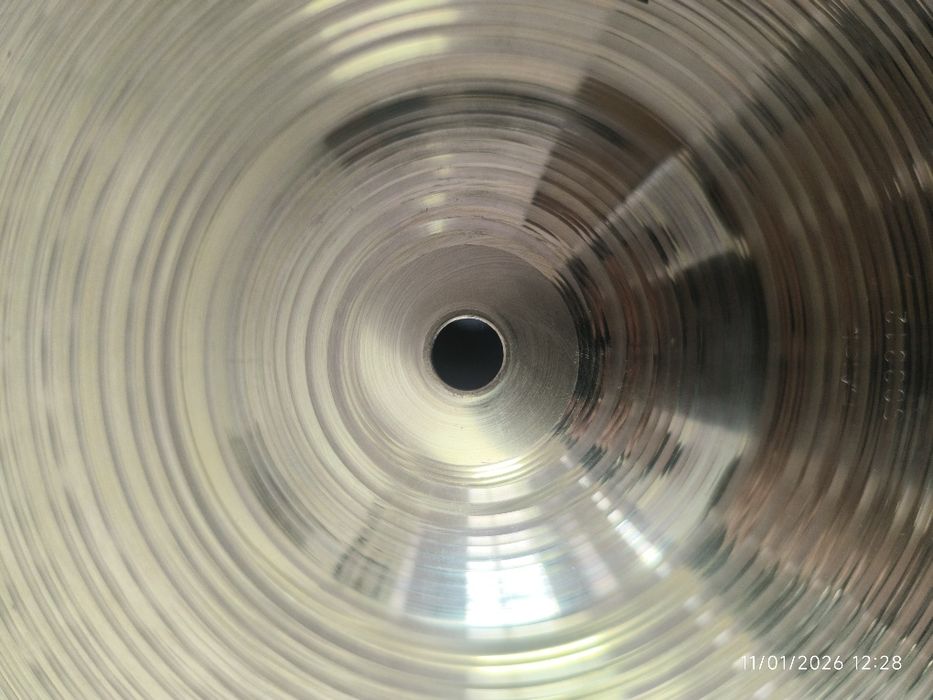 Paiste PST3 Crash 16" Como Novo