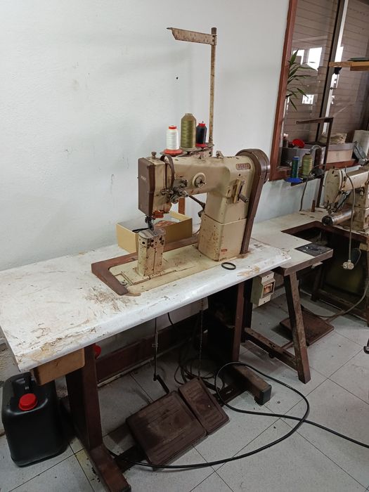 Maquina de costura de sapatos