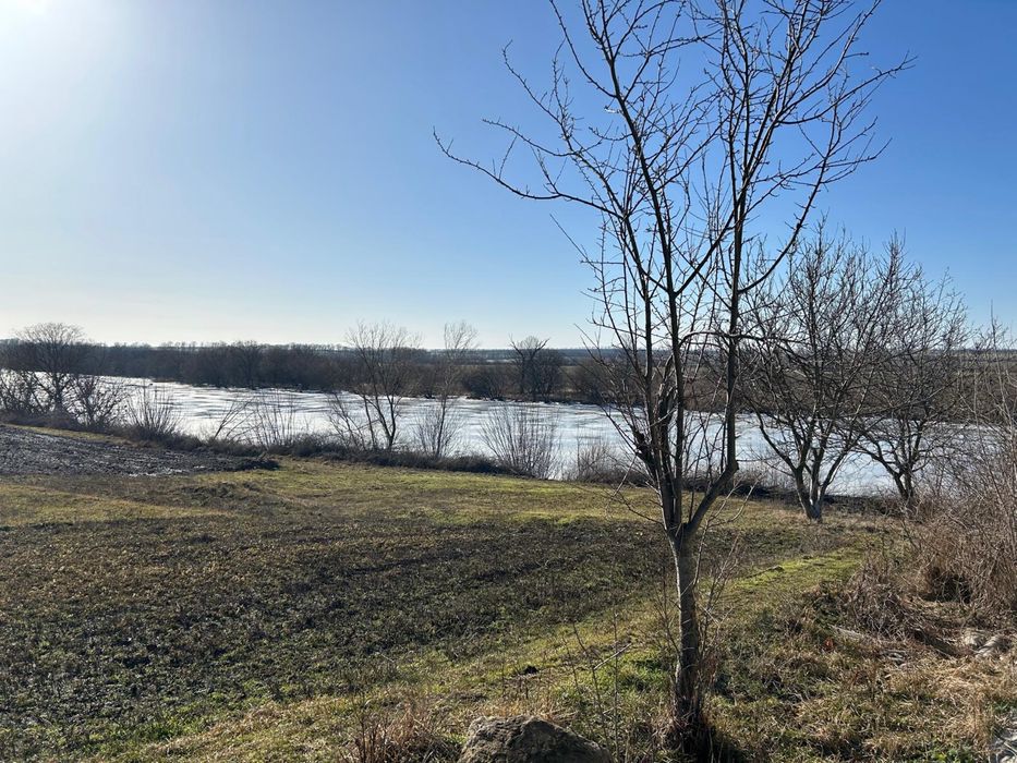 Продається Будинок біля річки