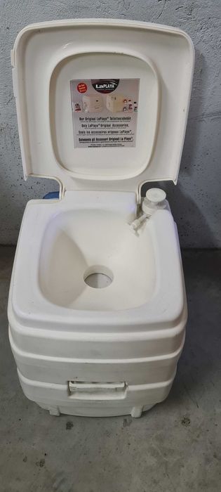 Toaleta turystyczna przenośna