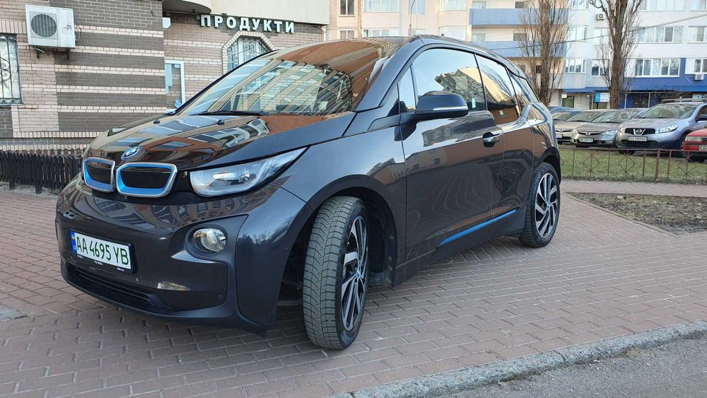 BMW i3 2015 року