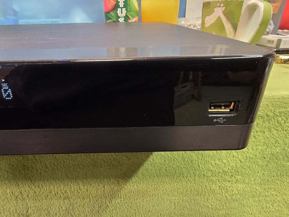 HARMAN KARDON BDP 10 multimedialny odtwarzacz  Blu-ray, DVD, MP3. HDMI