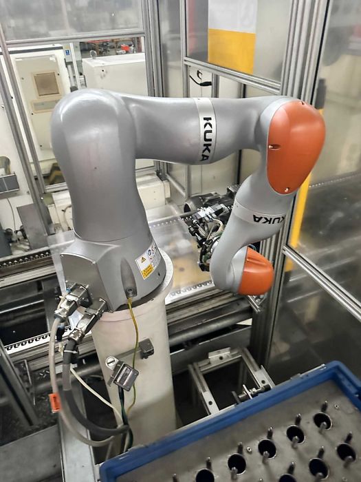 Manipulator, ramię robota , robot KUKA LBR iiwa 14R820