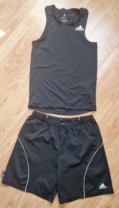ADIDAS Koszulka TECHFIT S (36) - Do Biegania i Treningu