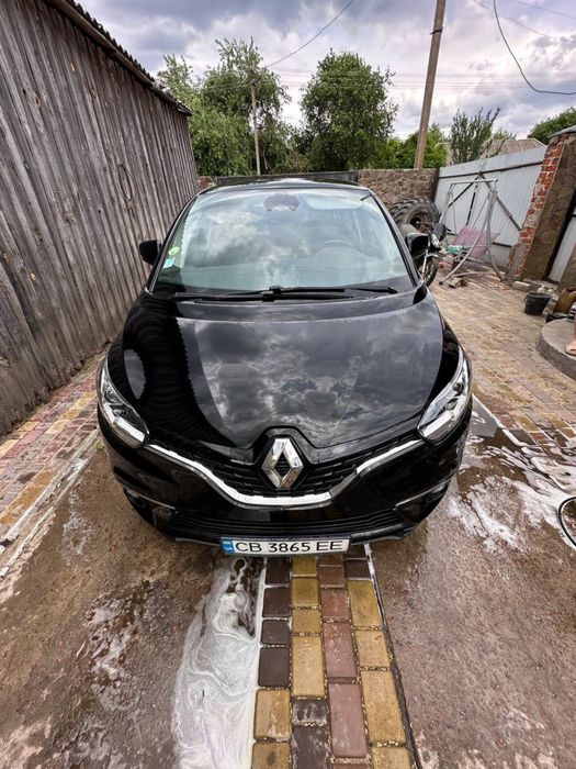 Продам Renault Scenic 2017
