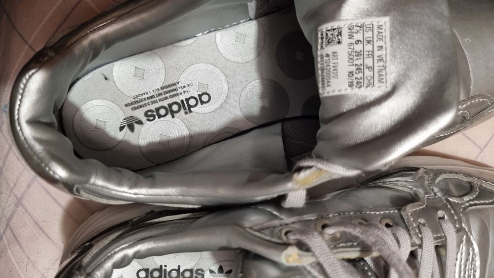 Tenis adidas n  39
