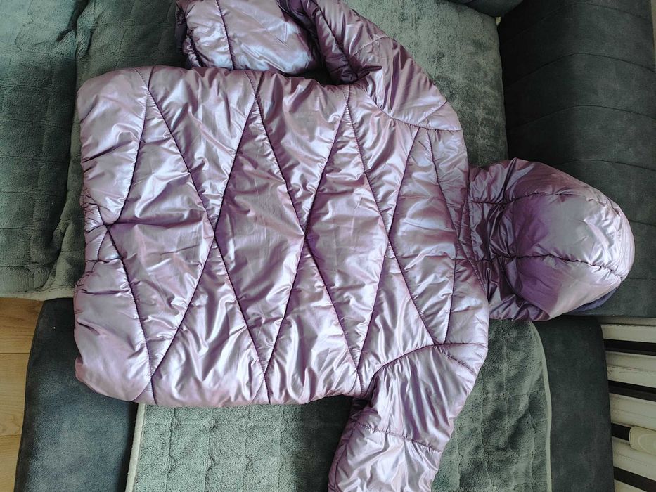 Kurtka dla dziewczynki 140 cm, ciepła, zimowa, metaliczny połysk