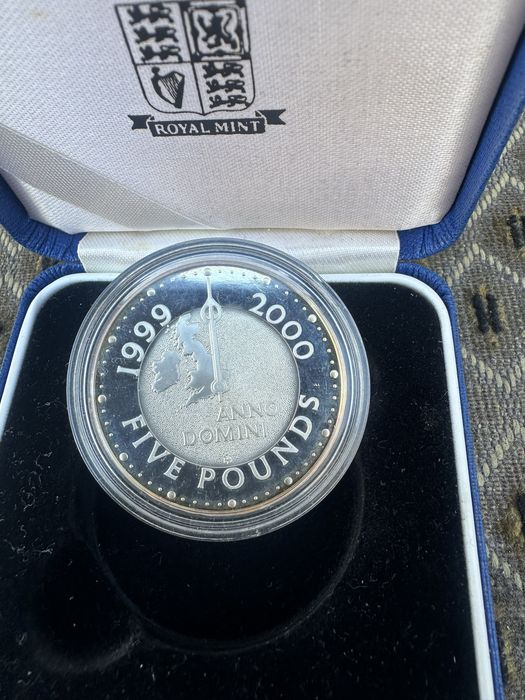 Монета 5 доларів Австралія