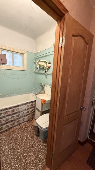 Продаж 2кімн.квартири 44кв-л(Покровський район)