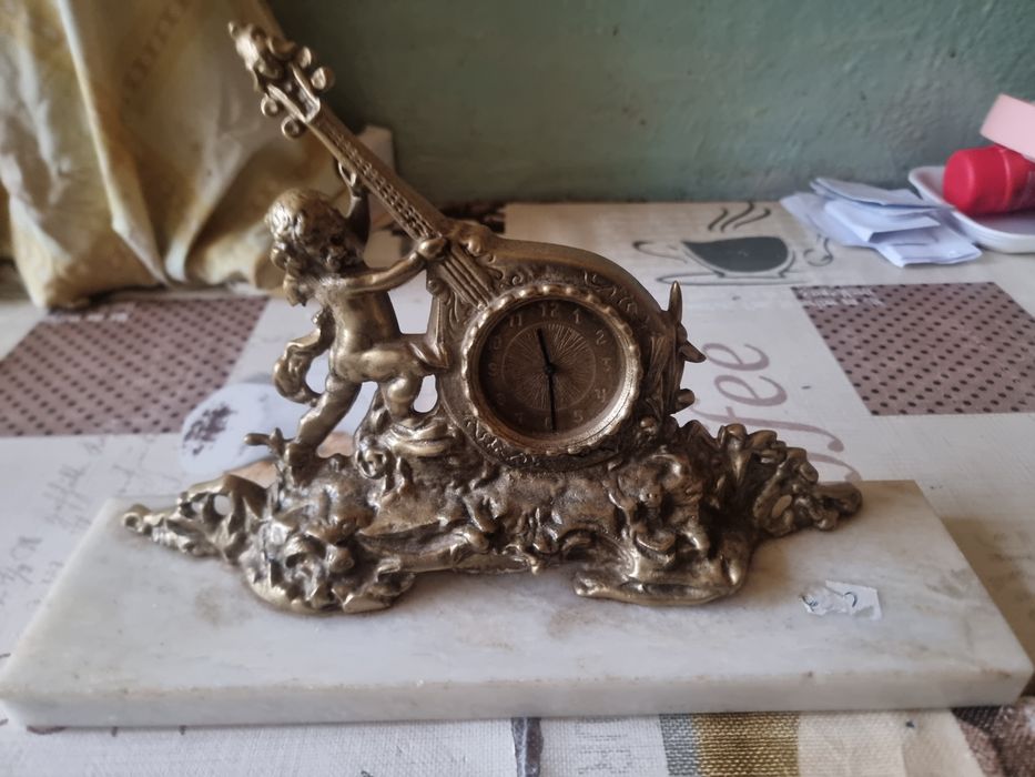 Do sprzedania zegar  kominkowy do nakrecania