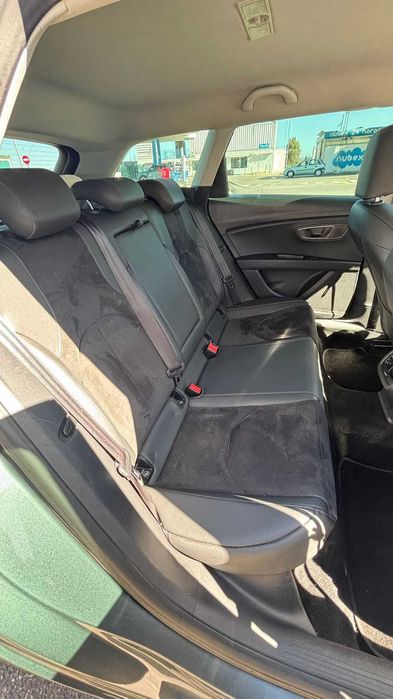 Seat Leon 1.6 TDI 115cv (Leia atentamento a descrição do anuncio)