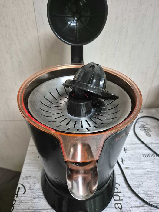 Espremedor de citrinos