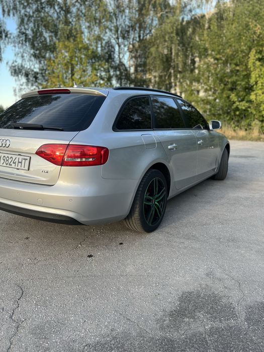 Audi A4 2012 VIN WAUZZZ8K4DA015783 фото оголошення 4 з 8