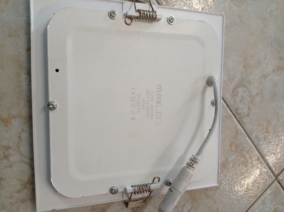 Vendo focos de led para teto