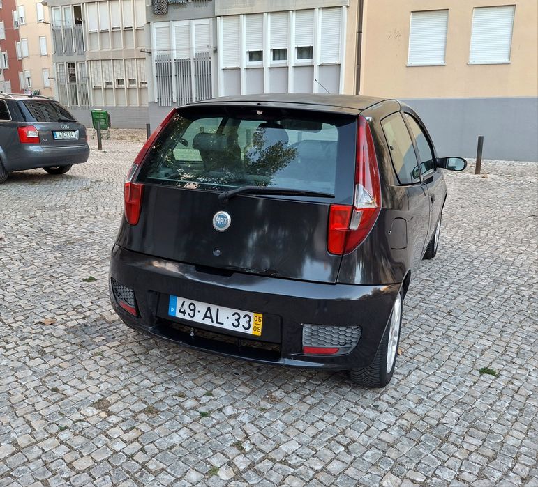 Fiat Punto Sport 1.2i 8v Nacional 05