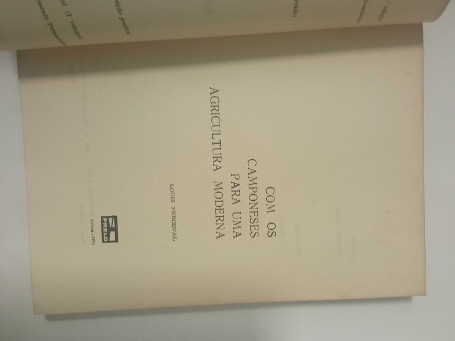 Com os camponeses - para uma agricultura moderna, de Louis Perceval