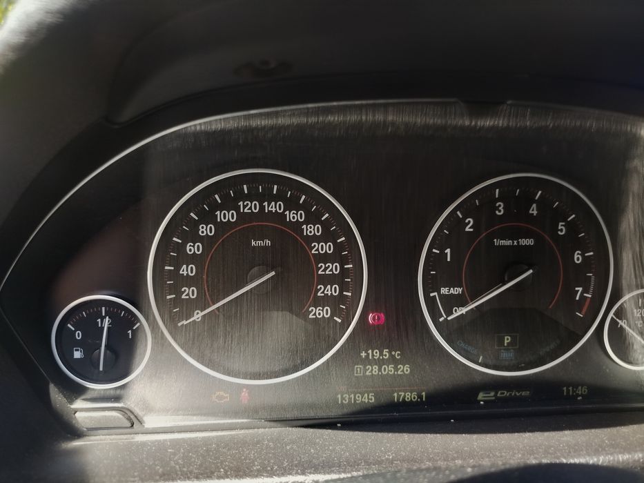 Bmw 330e  iperformance pack shadow
