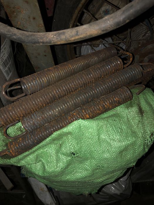 Sprezyny mocne fi35 (prasa maszyna itp)