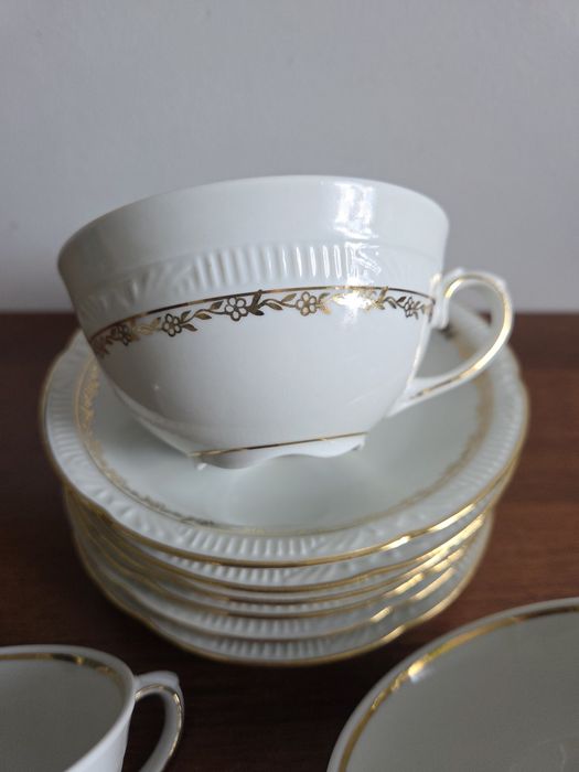 Porcelana Chodzież stara filiżanki