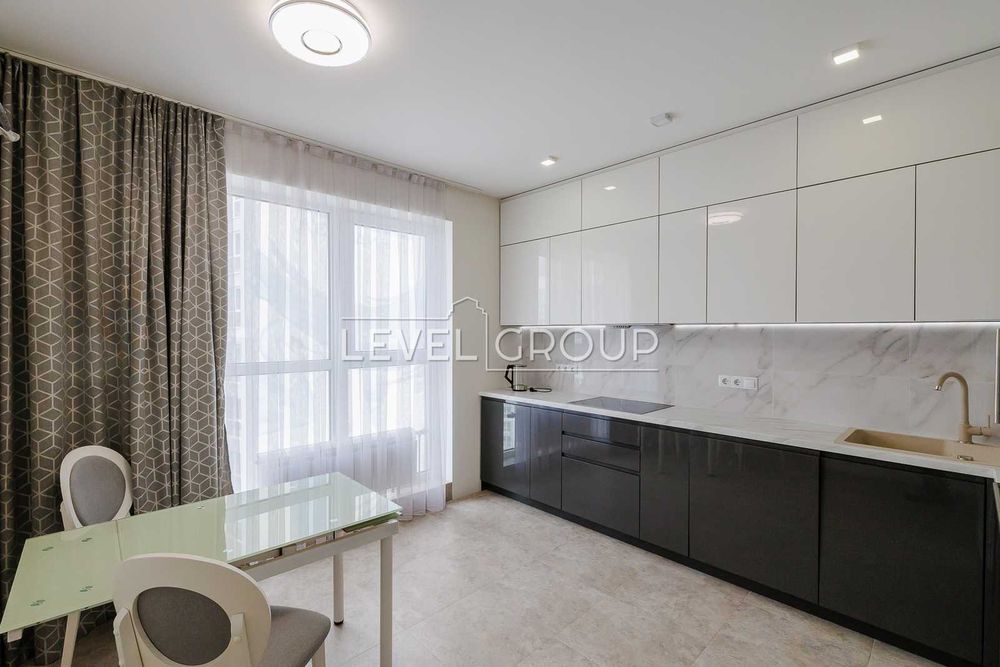 Оренда квартири ЖК Лебединий, ГЕНЕРАТОР, м.Харківська, Ревуцького 40Г