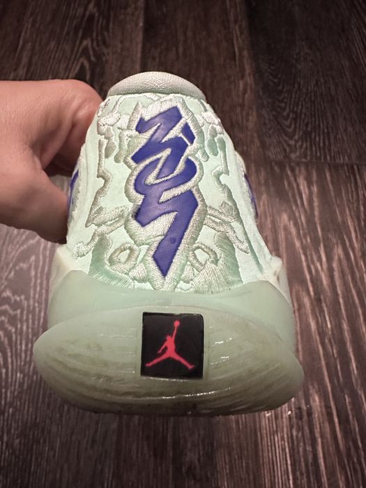 Кросівки дитячі баскетбольні Air Jordan 23,5 см