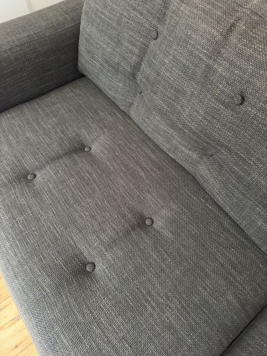 Sofa preto 2 lugares da Area