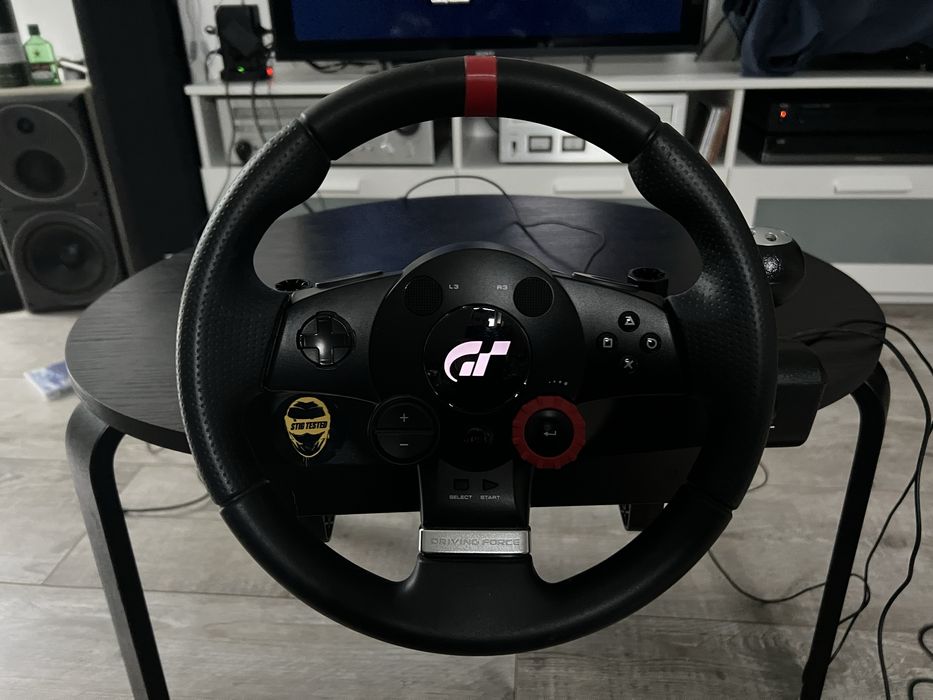 Kierownica logitech driving force gt