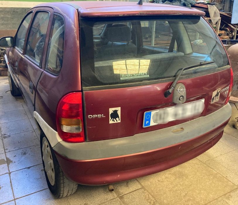 Corsa b vendo peças diversas