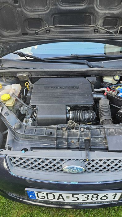 Ford Fiesta 1,3 benzyna 2005r.