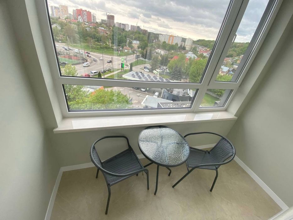 Майстер по ремонту вікон | Змащування фурнітури | Вікна єВідновлення