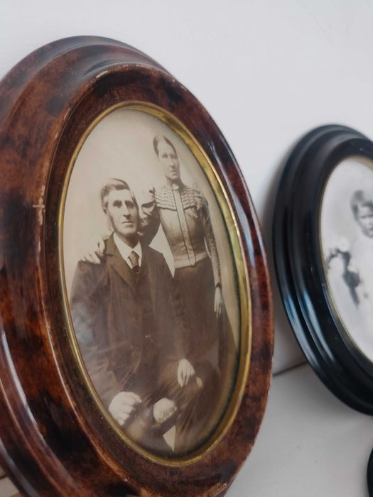 Szwedzka owalna ramka