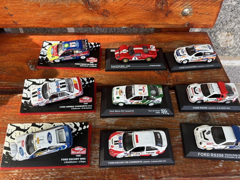 Ford miniatura colecionavel