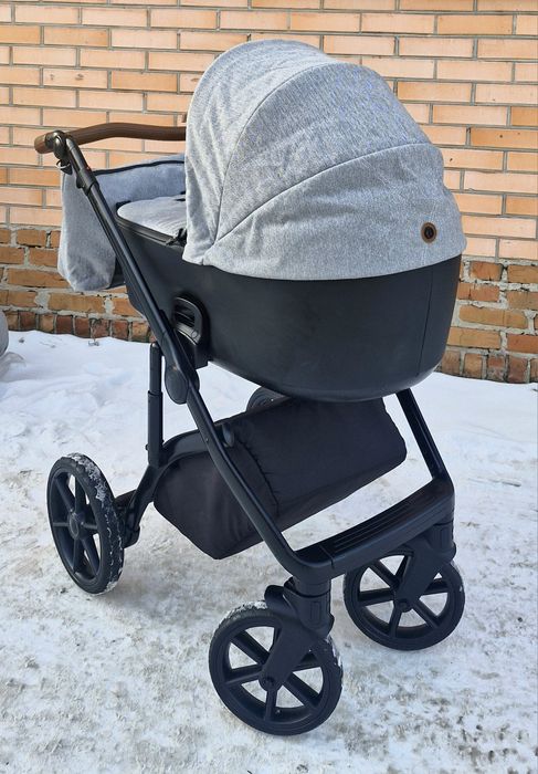 Киев-Троещена Бу Коляски