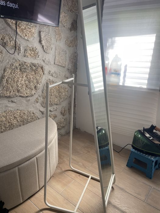 Espelho com cabide ikea