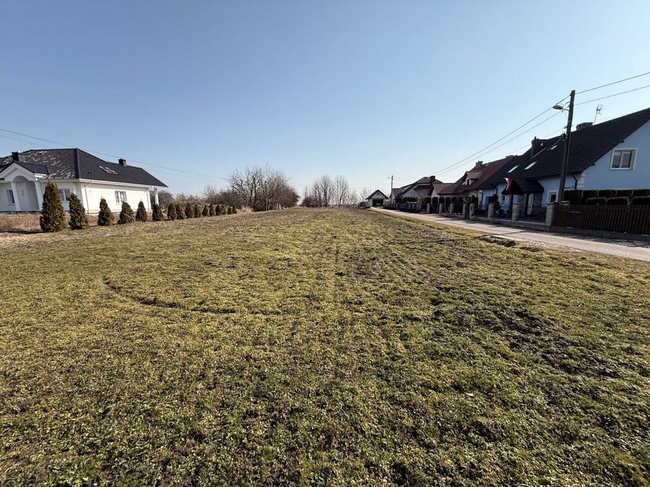 Działka budowlana – Nowe Brzesko, 11 arów