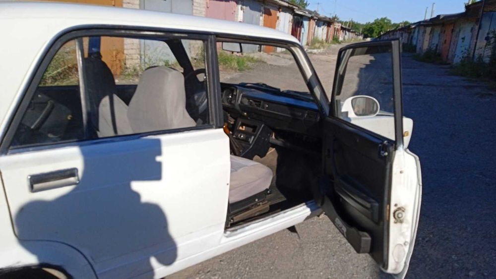 Продам  Лада  Ваз 2105