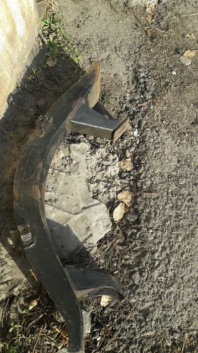 Продам запчасти даф 400