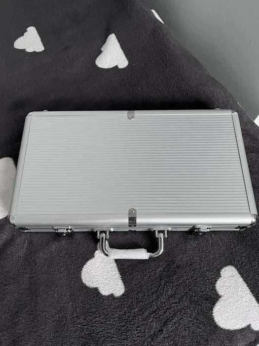 Zestaw do Pokera Holdem Texas Walizka Żetony Karty Kości NOWE GRA