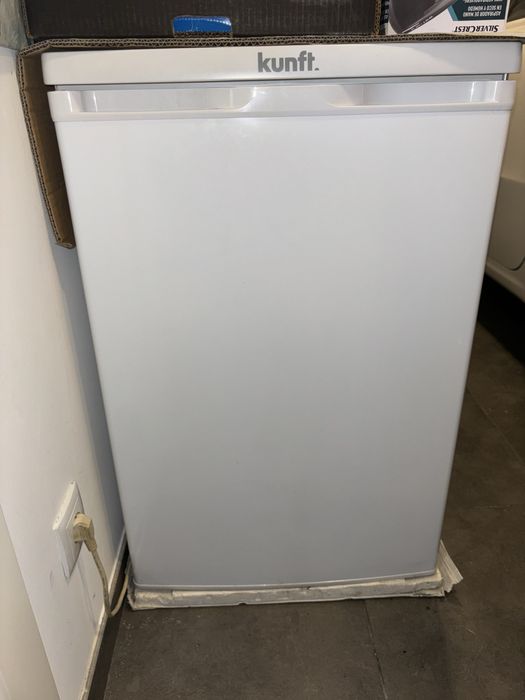 Arca Congeladora Vertical Kunft