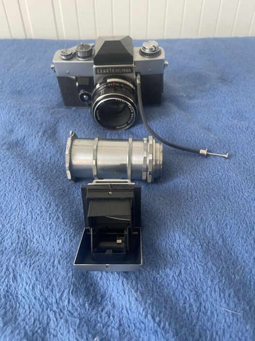 aparat Exakta 1000 RTL + 50mm 1.8 + kominek, wizjer i pierścienie