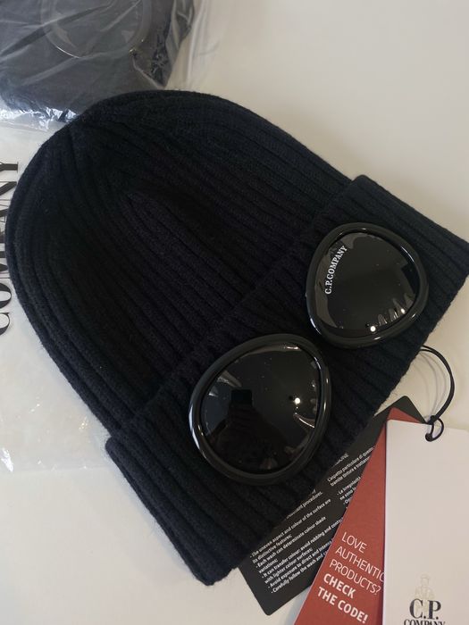 Шапка C. P. Company / Шапка сп компані / чорна шапка / шапка сп чорна