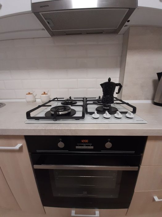 LUX апартаменти в центрі міста з балконом та парковкою