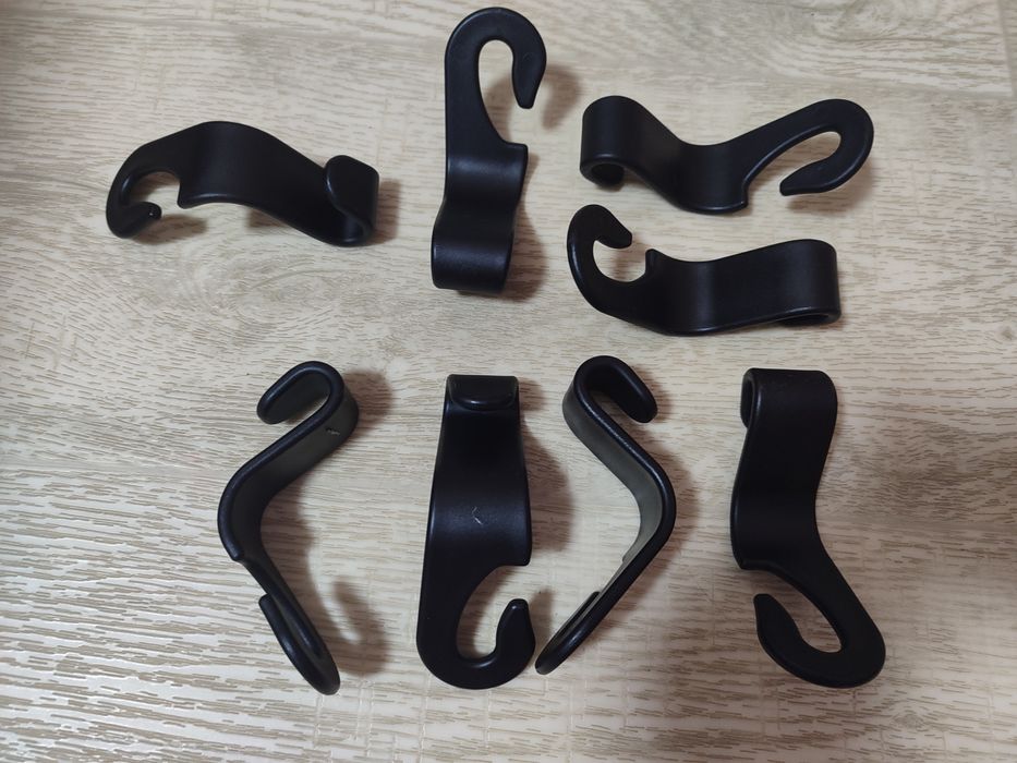 Продам крючки на сидіння авто.