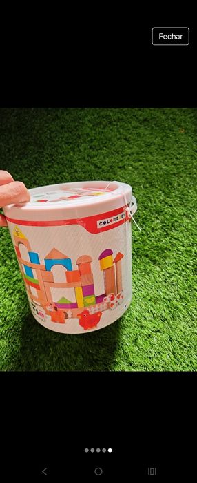 Brinquedo em  madeira