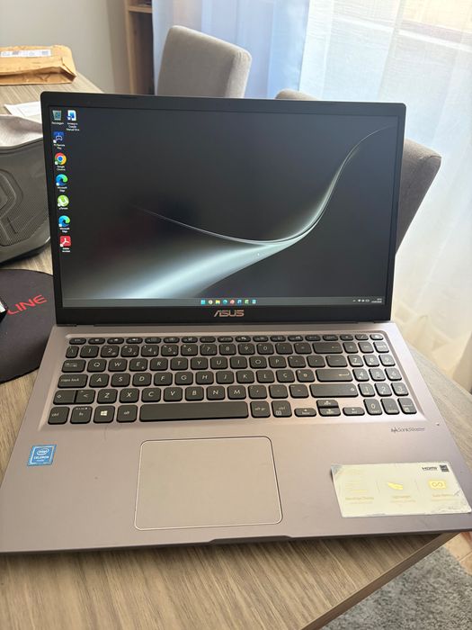 Portatil Asus 8GB RAM 237 SSD