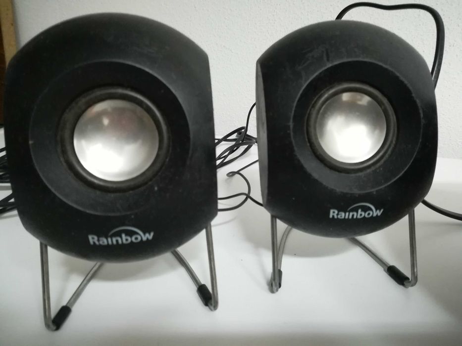 Computador completo de secretária