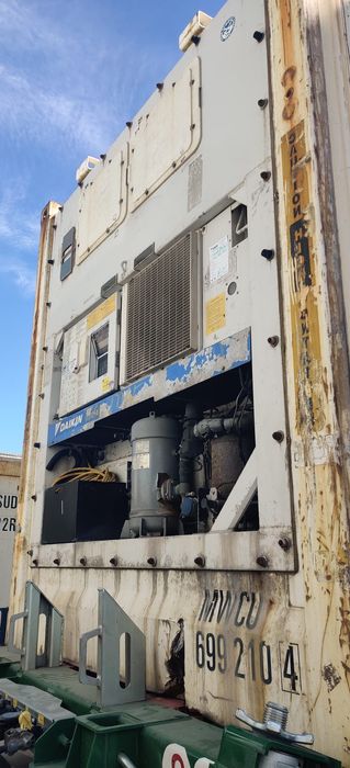 Contentores marítimos