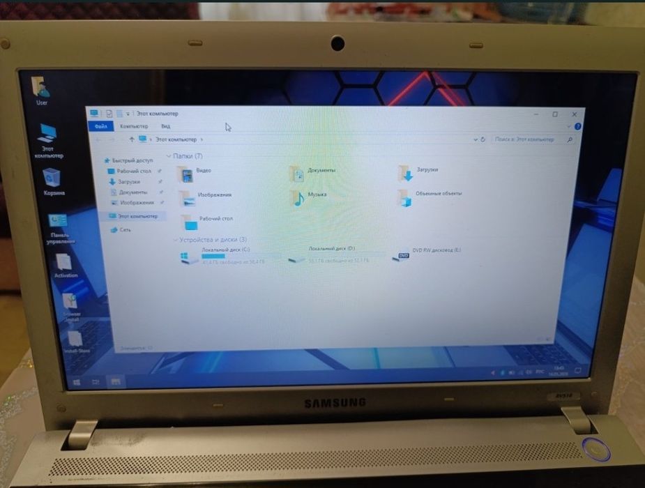 Ноутбук самсунг Samsung RV518