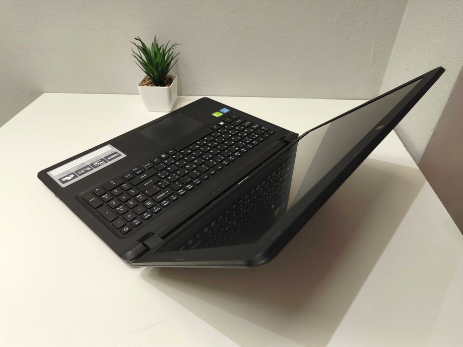 Acer 15.6 Отличный игровой ноут / HD|4Core|250SSD|Nvidia 920MX|8GBDDR