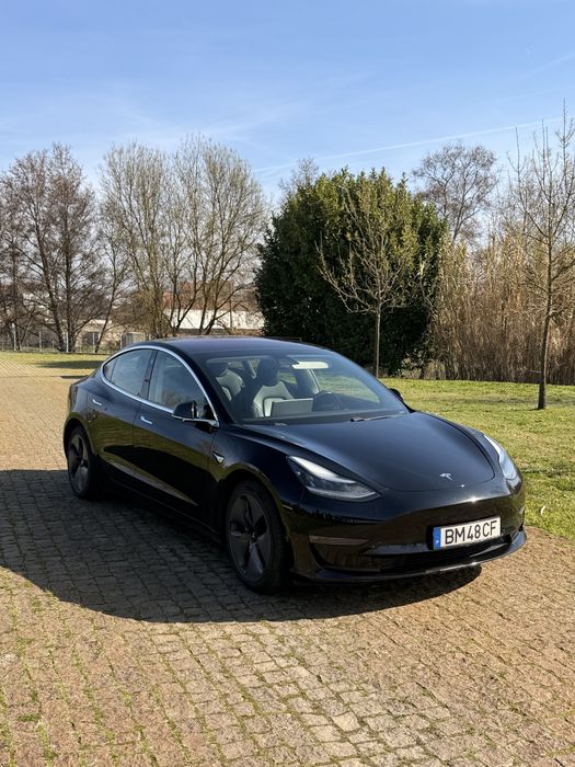 Tesla model 3 dual motor long range
